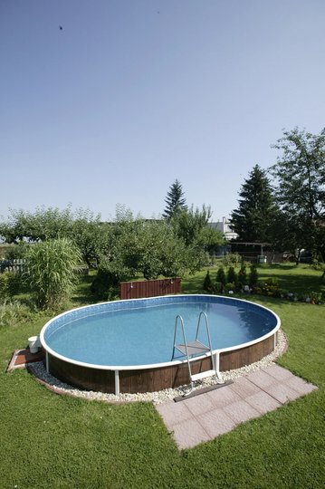 Бассейн Azuro Deluxe 404DL овал 5,5х3,7х1,2 м, объем 21м3, Каркас, пленка, без оборудования