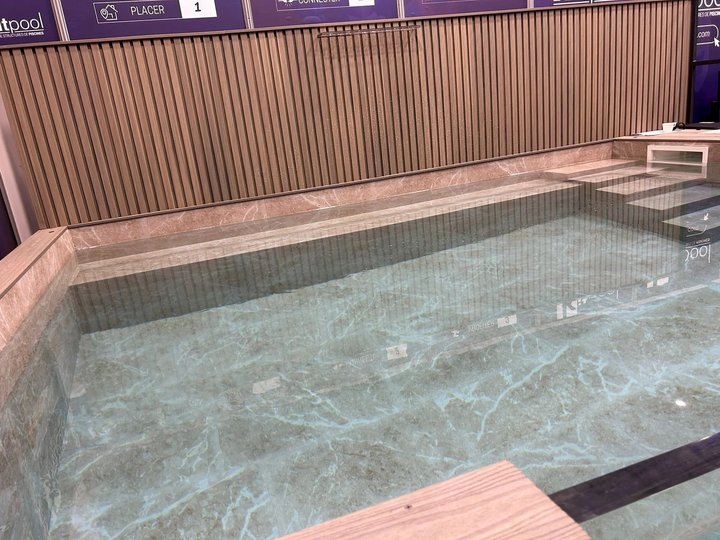 Пленка ПВХ (лайнер) (розовая) Cefil Touch Aurum 1.65x25m (41,25 м)