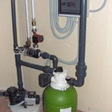 Фильтровальная установка для очистки воды переливного бассейна в загородном доме
